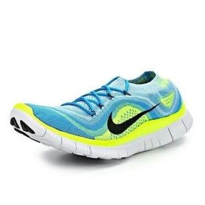 Nike Free Flyknit + Men’s Running Shoe